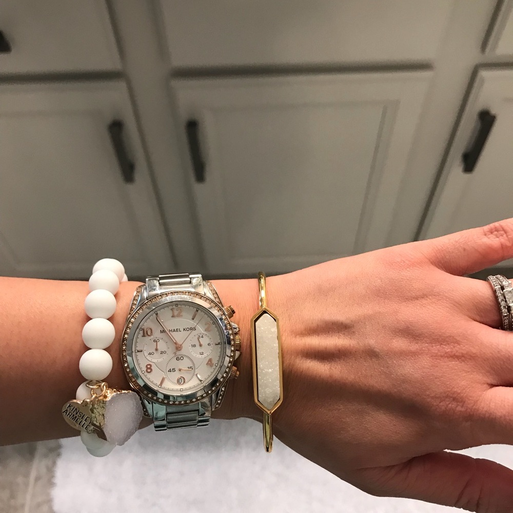 Michael Kors Watch. Silver and rose gold SOLD👆